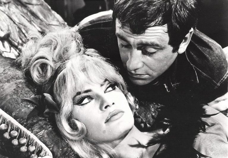 French Dressing (1964) Cinéma de rien