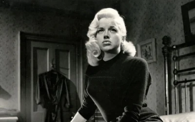 Tread Softly Stranger / Le coup de minuit (1958)