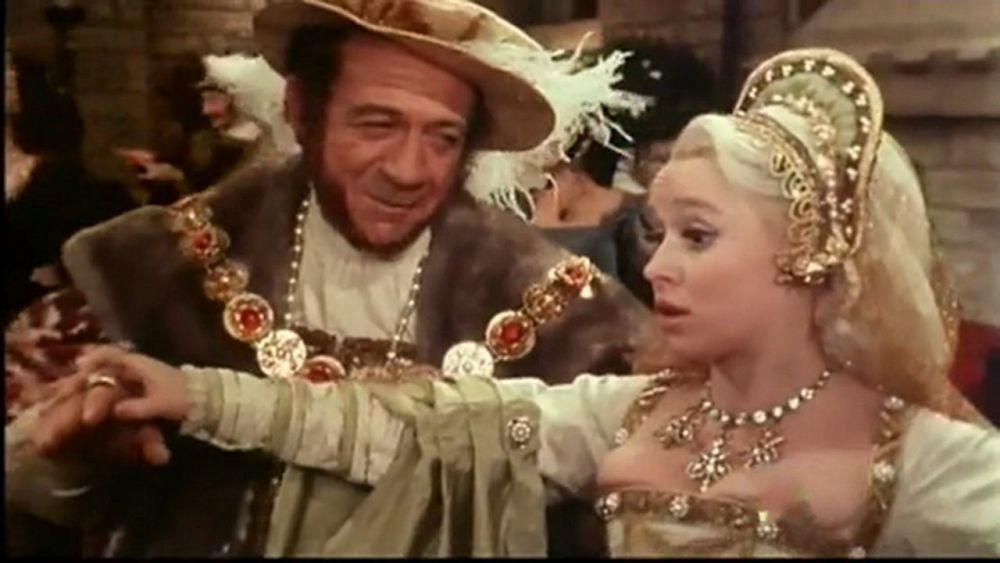 Carry on Henry (1971)